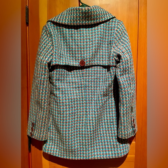 Women’s Dresscoat. - Picture 2 of 3